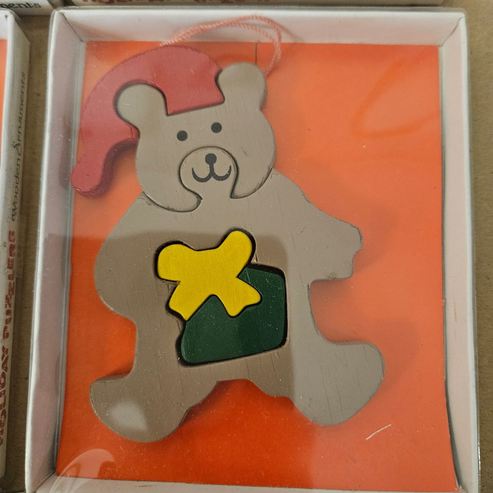 Vintage Giftco Holiday Puzzlers Wooden Ornaments Set of 9 Handpainted Retro - Picture 5 of 9